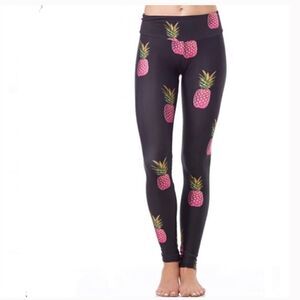 Goldsheep | Pink Pineapple Print Leggings